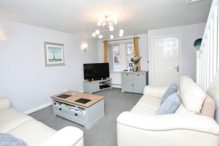 How Letting Agents in Colliers Wood Ensure Tenants Find the Right Home Faster