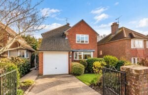 5 Factors That Influence Your Property Valuation in Farnham