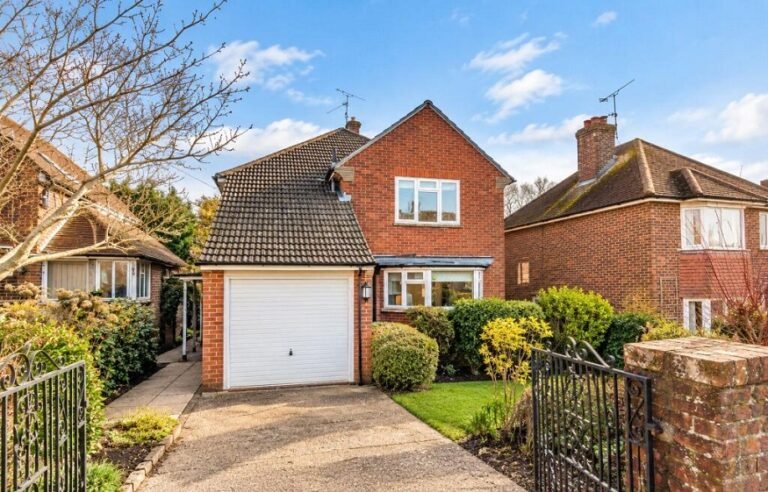 5 Factors That Influence Your Property Valuation in Farnham